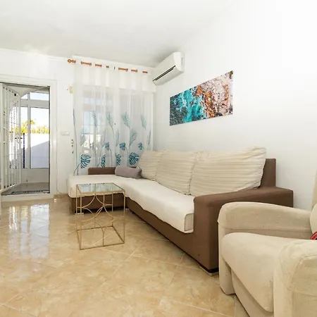 233 Laguna Views -alicante Holiday home *